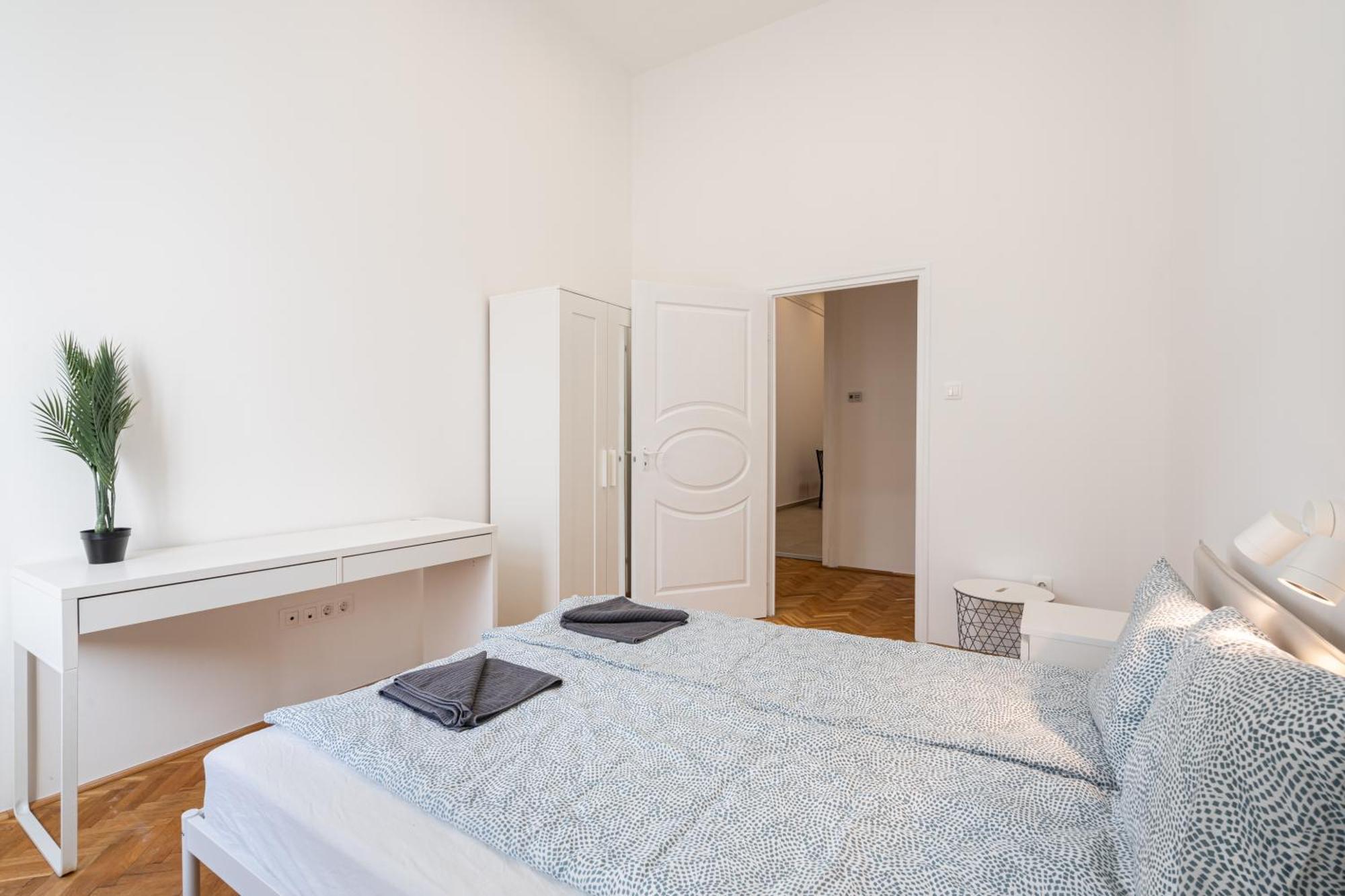 Luxurious Downtown Family Suite Budapest Exteriör bild