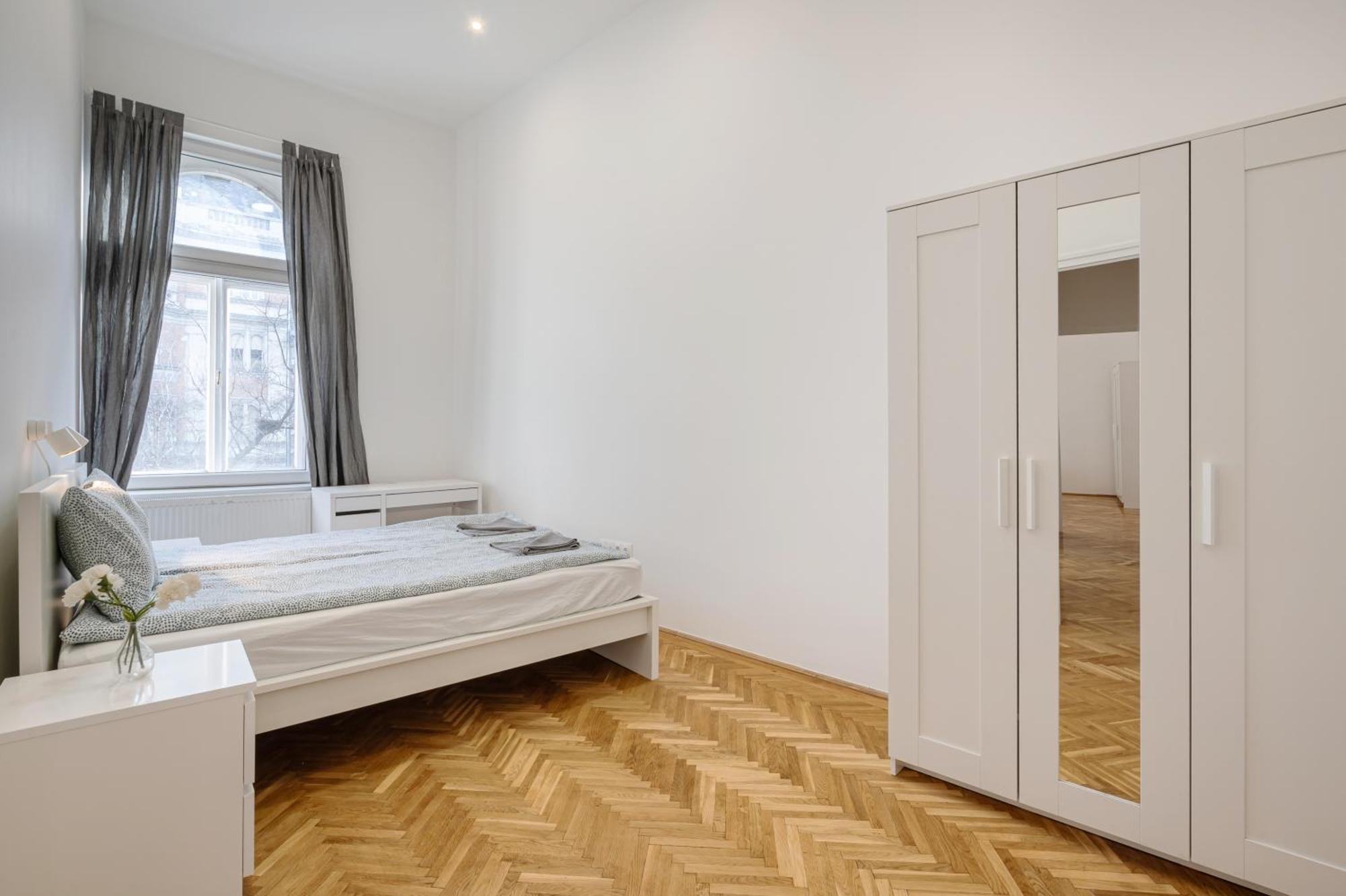 Luxurious Downtown Family Suite Budapest Exteriör bild