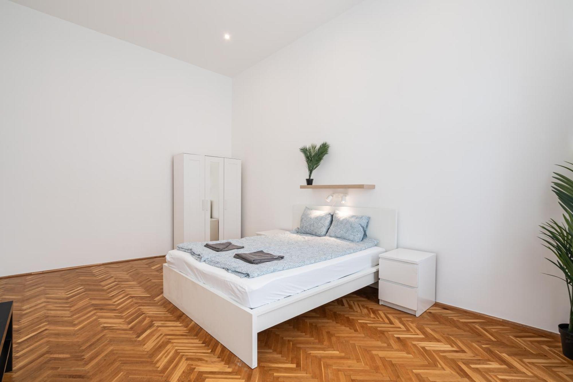 Luxurious Downtown Family Suite Budapest Exteriör bild